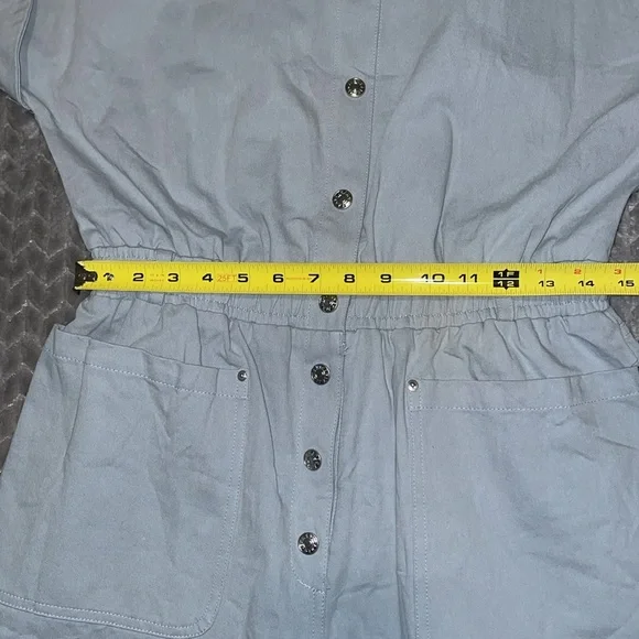 NWT Dokotoo Utility Cargo Romper. Cotton and Linen/Denim. Size Large. Gray. - Picture 4 of 10